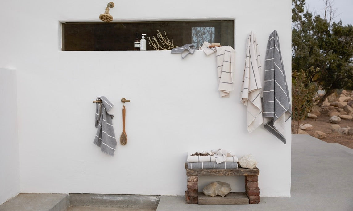 Tips for Gifting Linens on Special Occasions