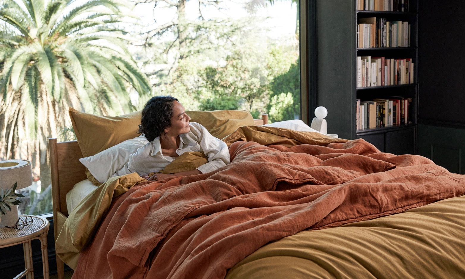 Linen vs Cotton Bed Sheets: An In-depth Comparison of Popular Bedding Materials