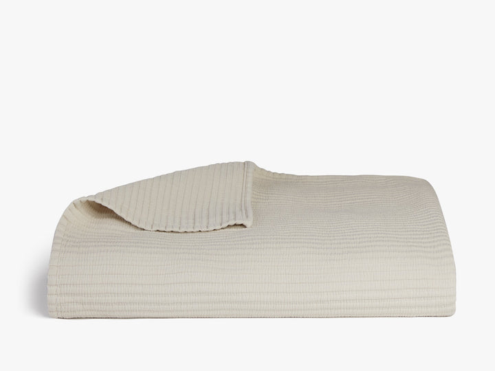 Matelasse Coverlet (Dune)