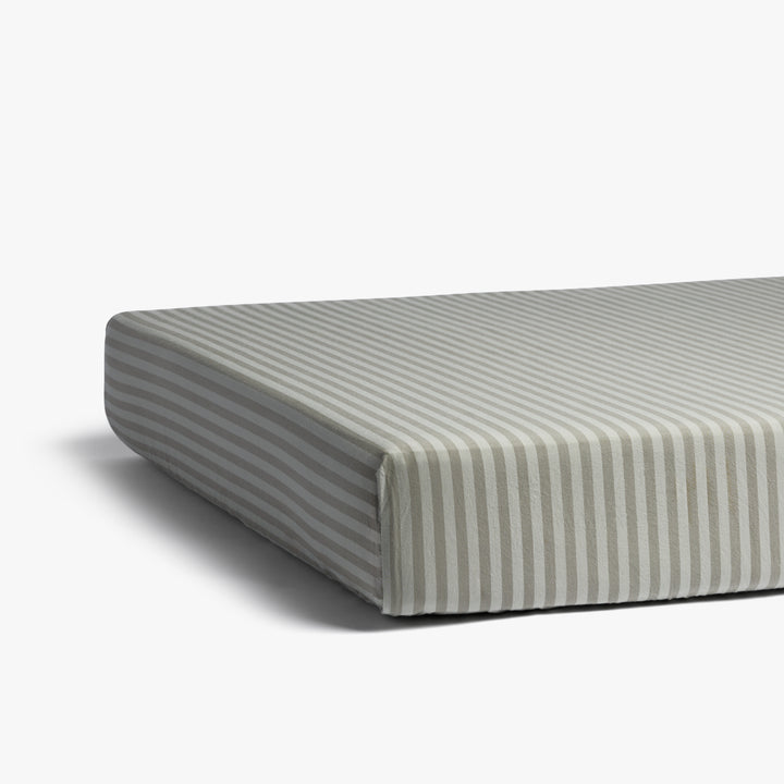 Percale Crib Sheet (Moss Stripe)
