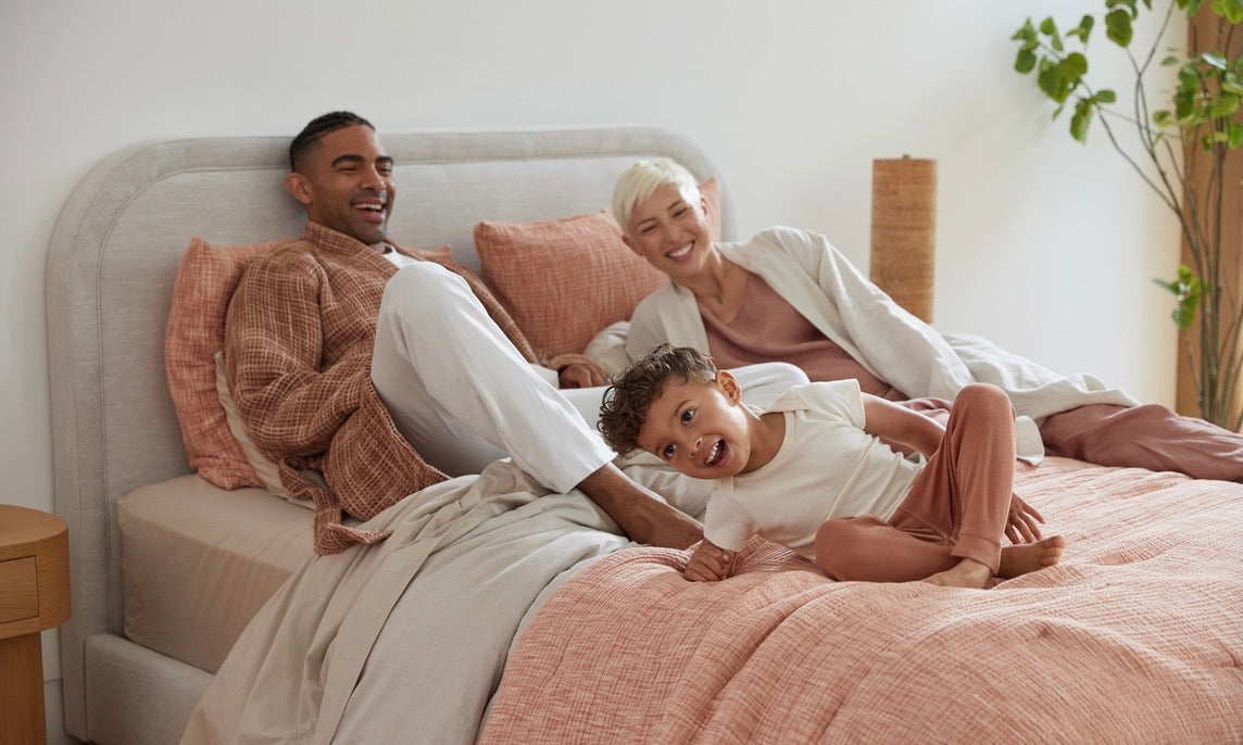 Waffle Weave Fabric Guide: Best Waffle Weave Bath, Bedding, and Clothing Essentials