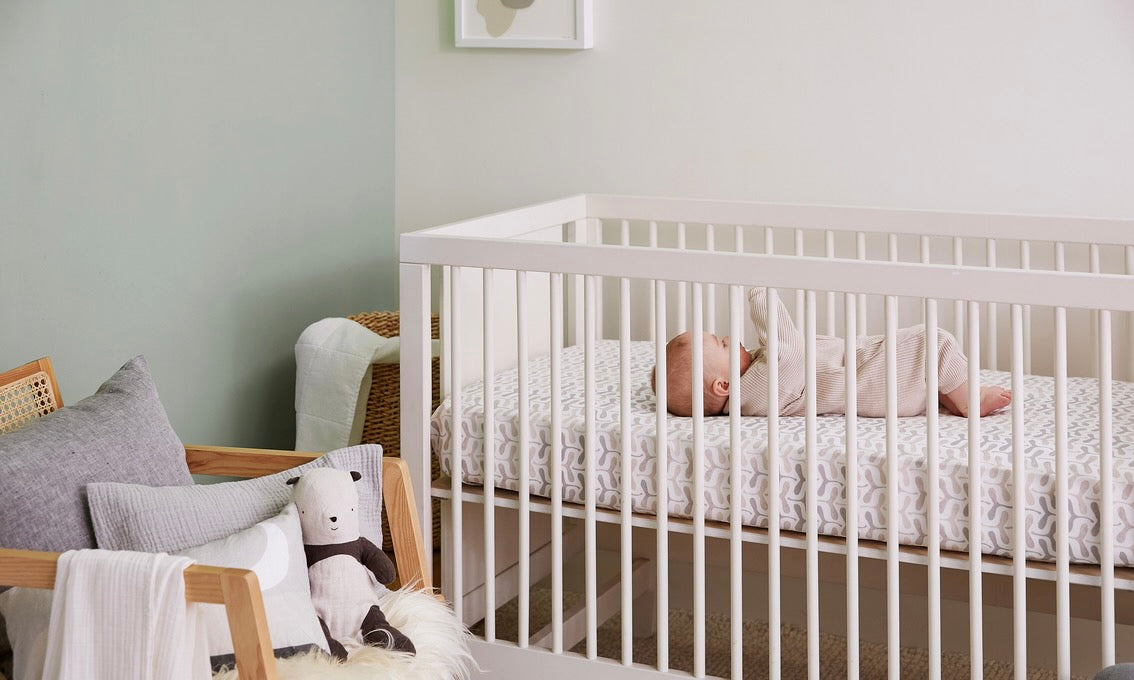 Newborn Essentials: Ultimate List of Nursery, Bath & Other Baby Necessities