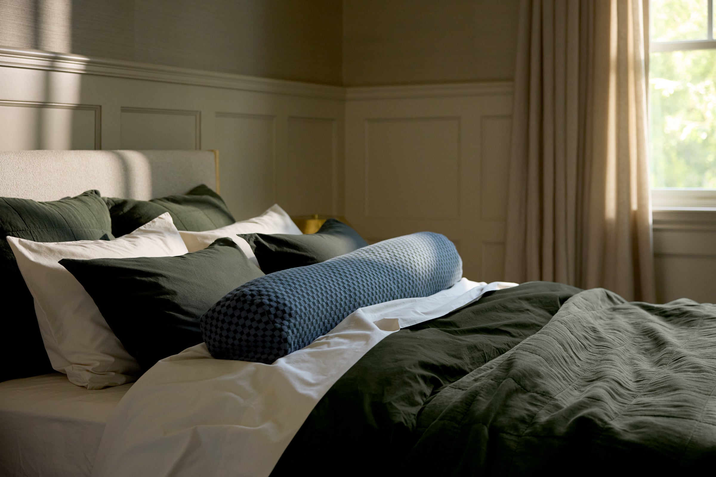 Parachute Keys Jacquard Bolster Pillow Cover - Thumbnail 4