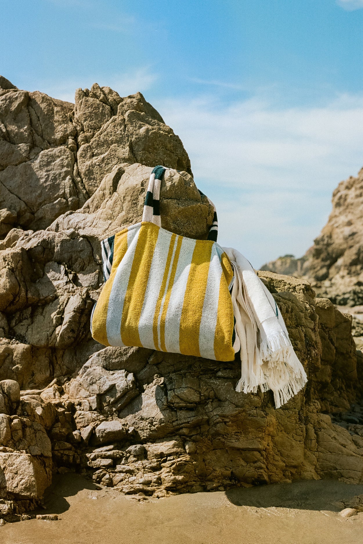 Casita Beach Tote (Multi) – Parachute Home