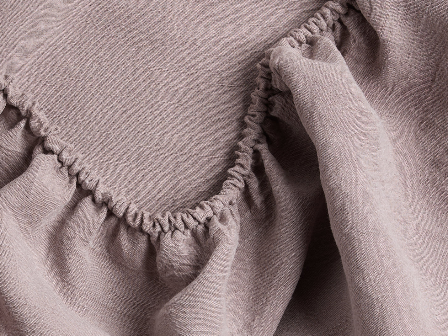 Heirloom Tencel Linen Fitted Sheet - Thumbnail 3