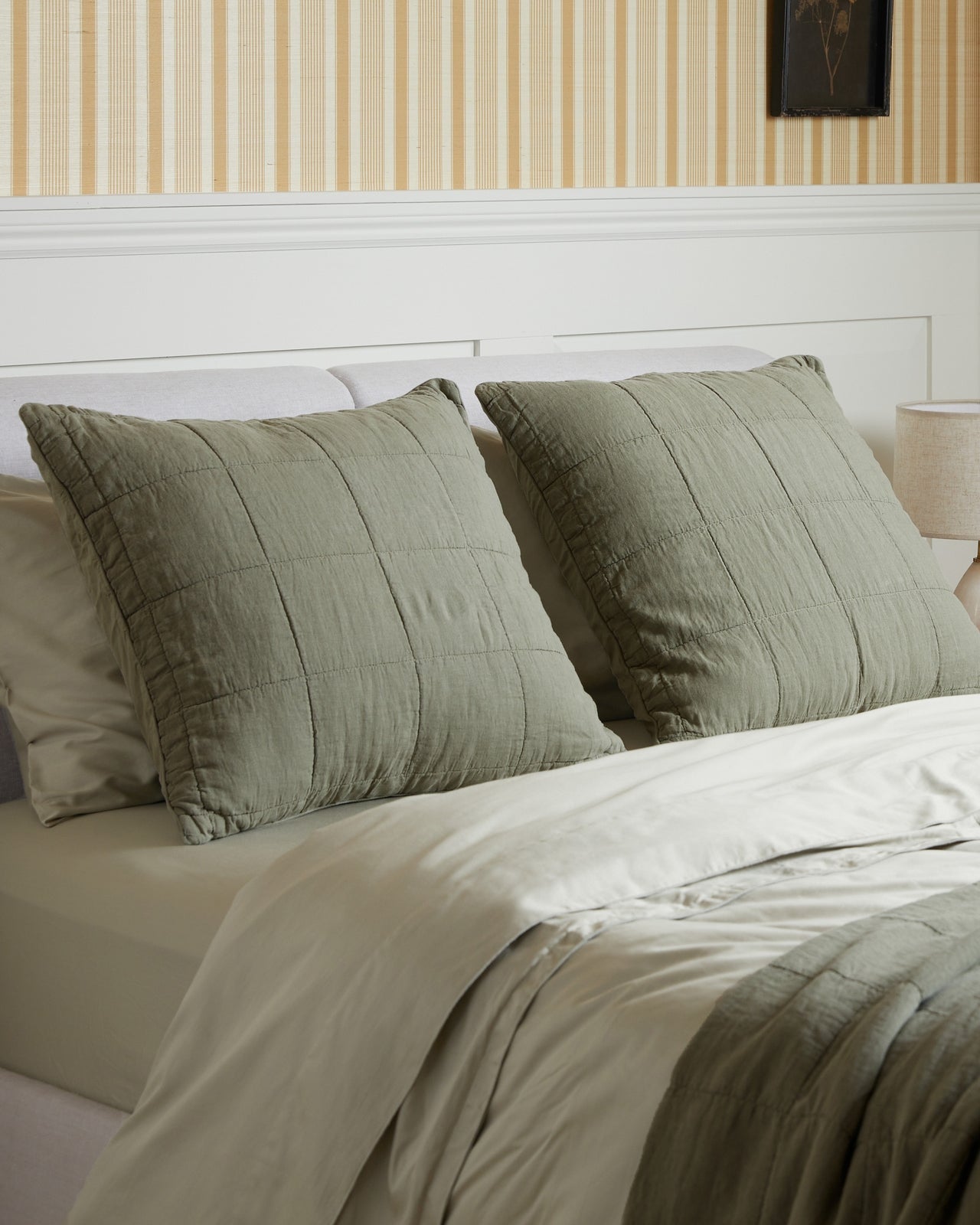 Linen Box Quilted Euro Sham - Thumbnail 5