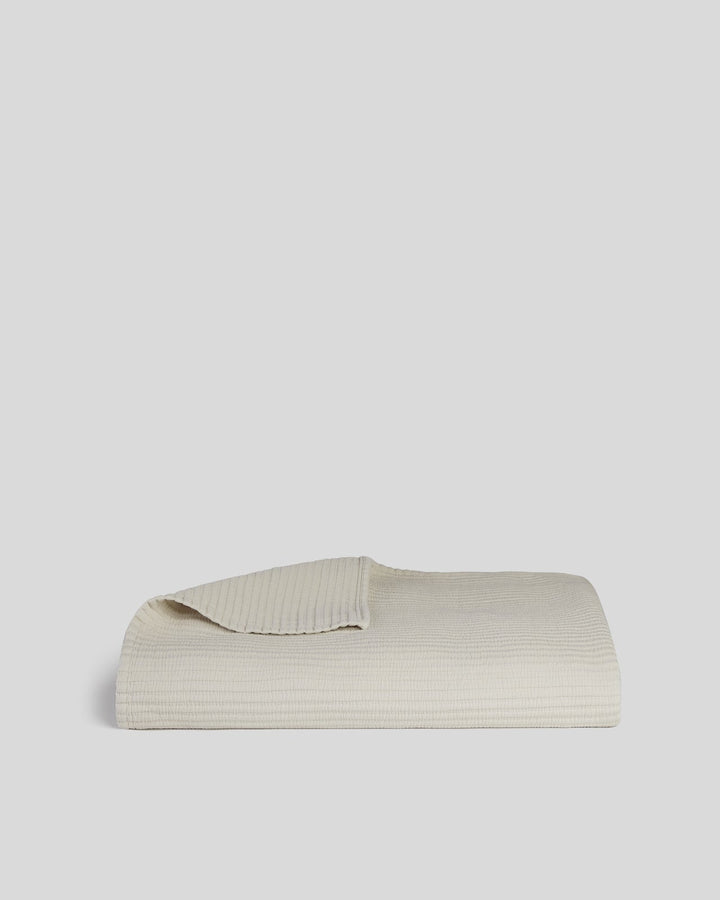 Matelasse Coverlet (Dune)