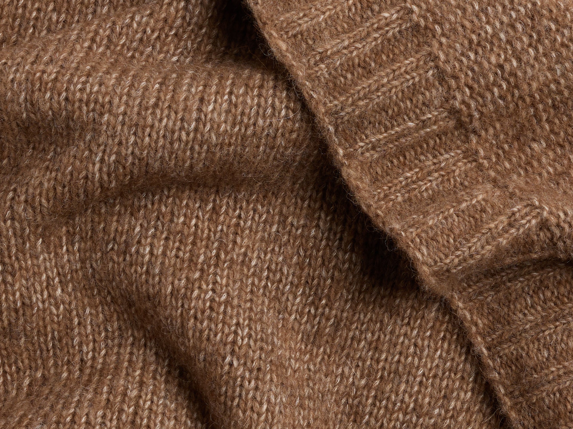 Natural Alpaca Throw - Thumbnail 2