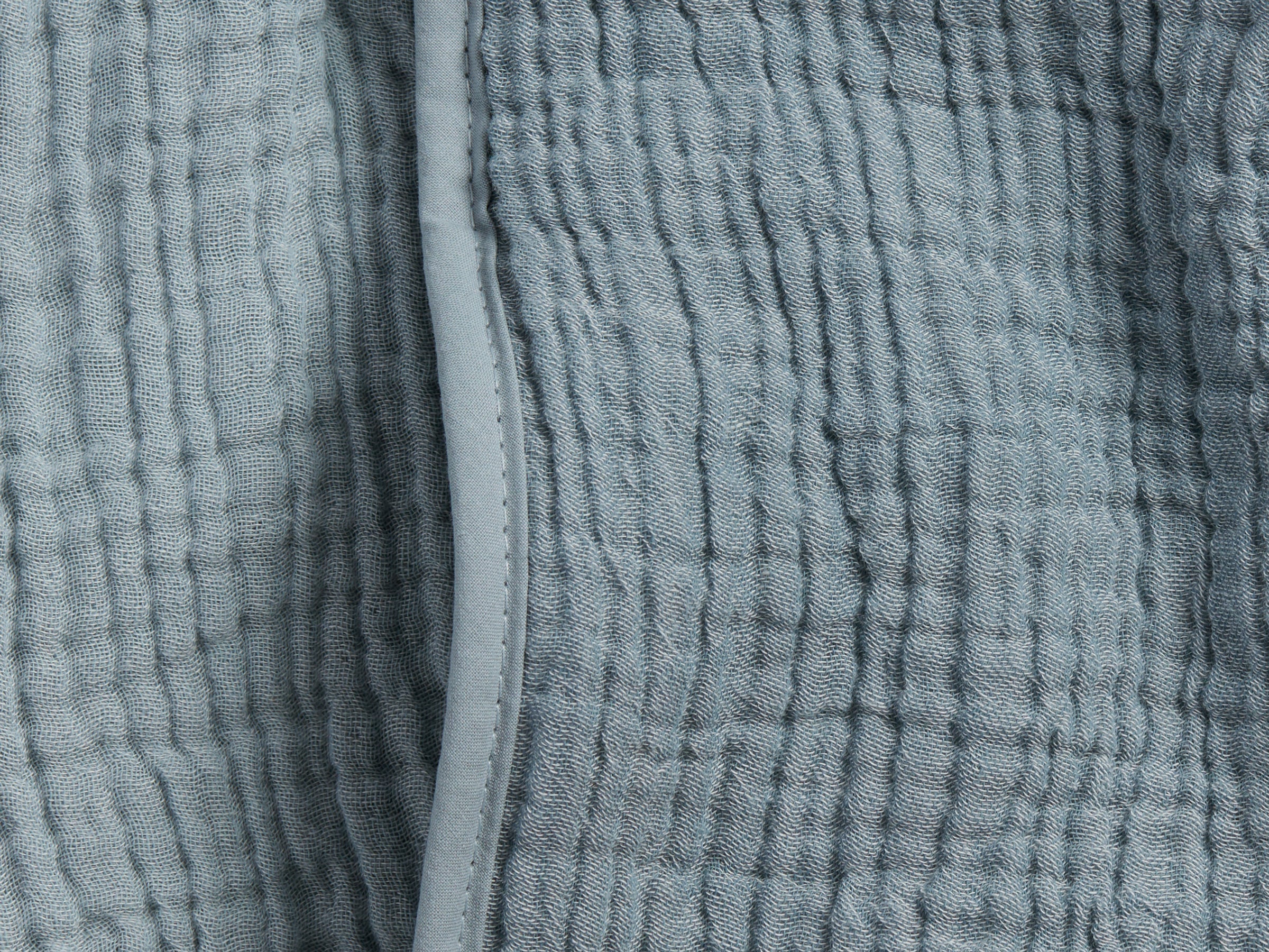Parachute Home Cloud Cotton Quilt - Thumbnail 3
