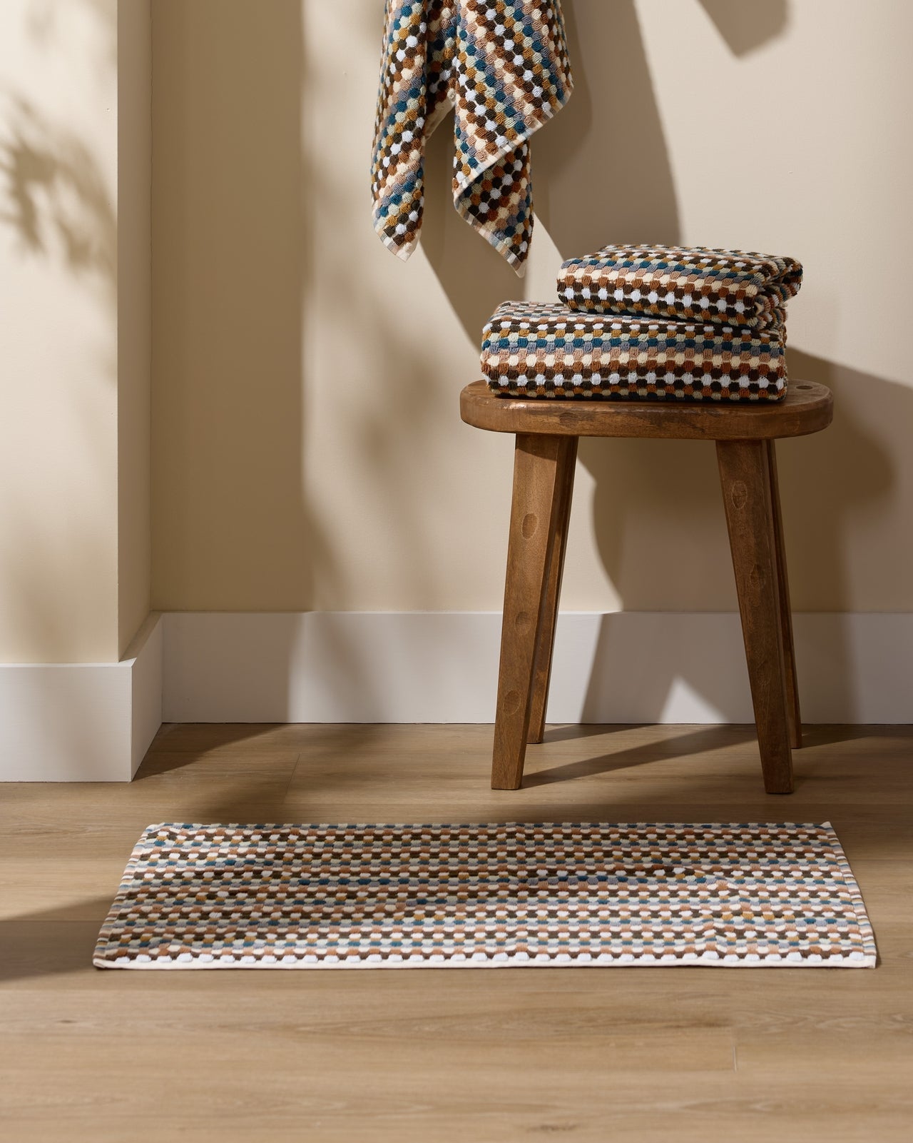 Organic Mosaic Tub Mat