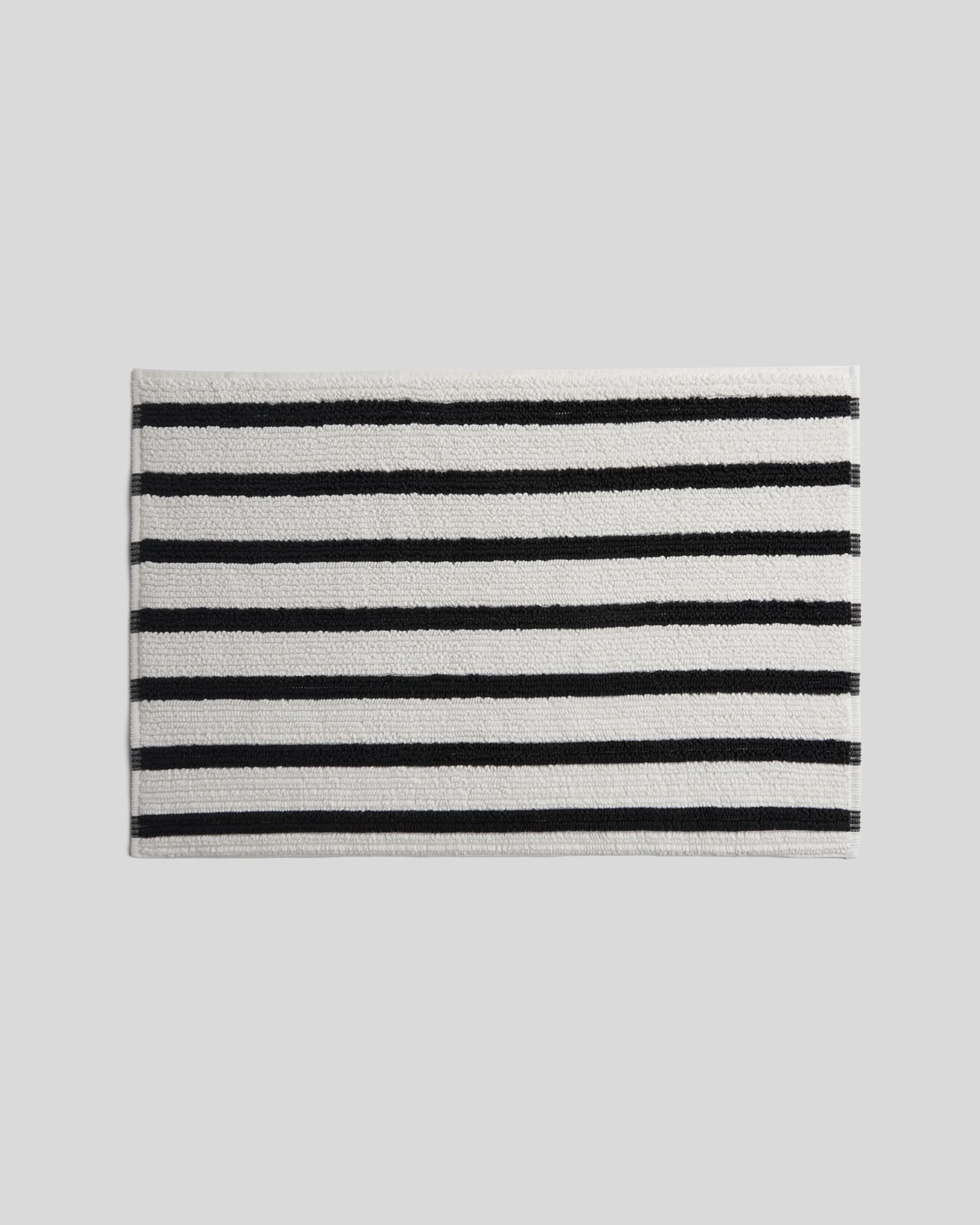 Organic Resort Stripe Tub Mat (Plaster with Soft Black)