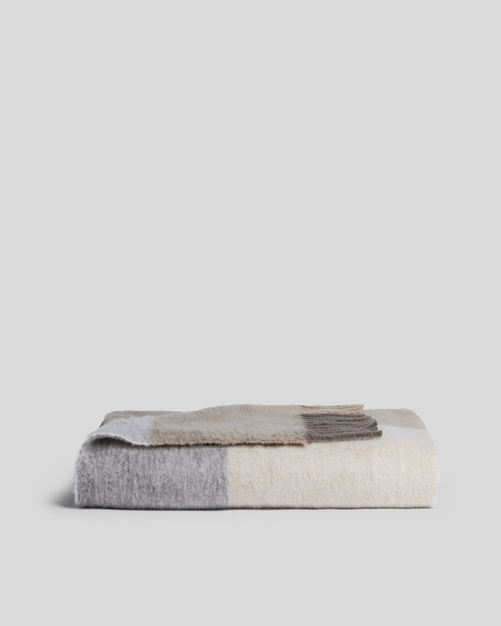 Plaid Wool Alpaca Throw (Natural Plaid)