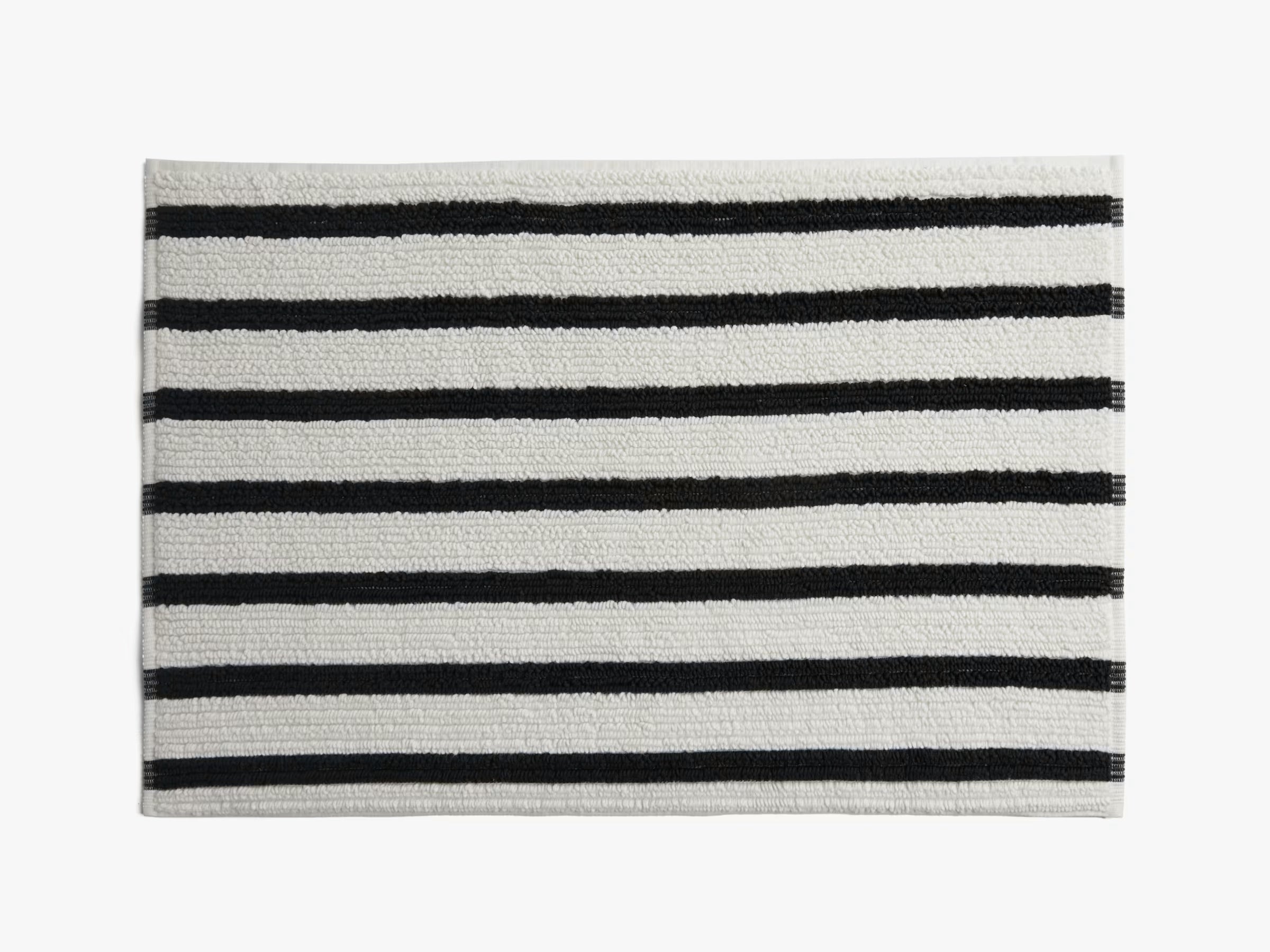 Organic Resort Stripe Tub Mat (Plaster with Soft Black)