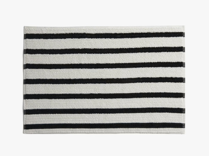 Organic Resort Stripe Tub Mat (Plaster with Soft Black)